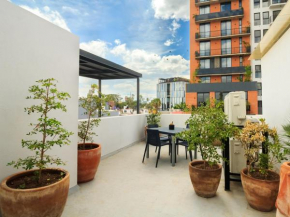 Stylish Private Flat with Patio 1 BD Tribu San Martin